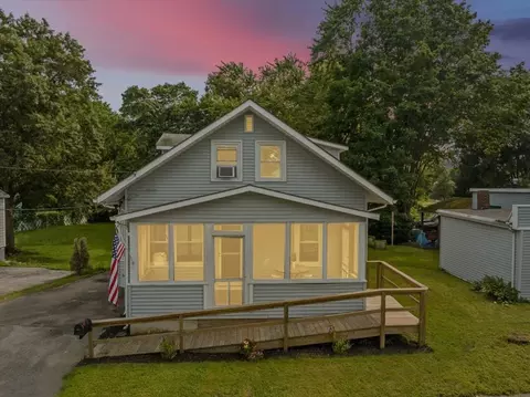 110 Tremont St, Taunton, MA 02780
