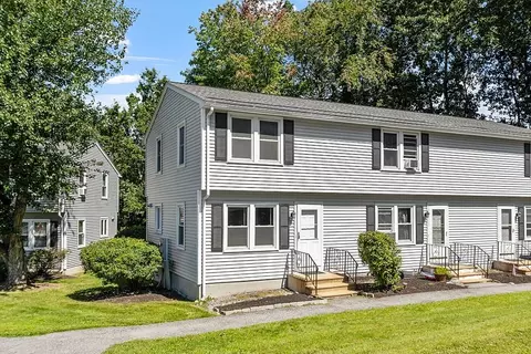 270 Sunderland Rd #19, Worcester, MA 01604