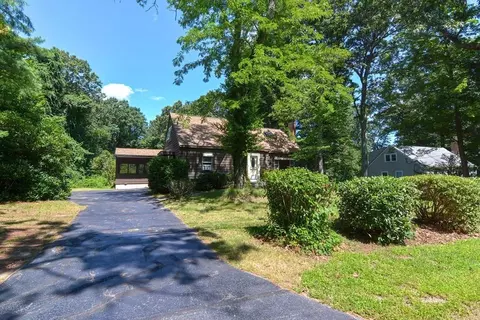 332 Partridge St, Franklin, MA 02038