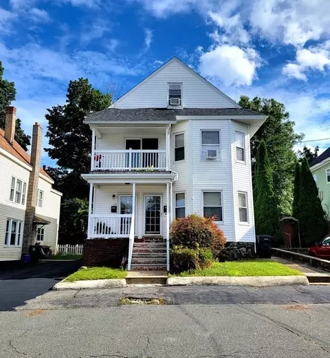 10-12 Lockwood St, Haverhill, MA 01835