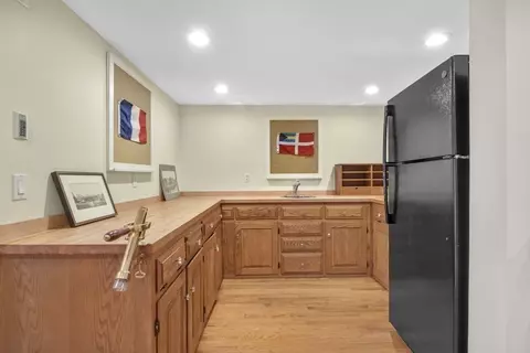 12 Gregory St, Marblehead, MA 01945 photo 34