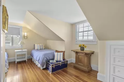 12 Gregory St, Marblehead, MA 01945 photo 31