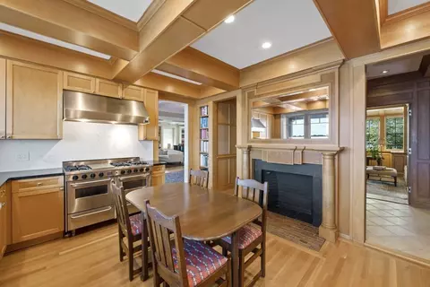 12 Gregory St, Marblehead, MA 01945 photo 17