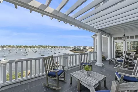 12 Gregory St, Marblehead, MA 01945 photo 10