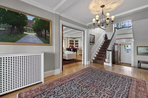 12 Gregory St, Marblehead, MA 01945 photo 12