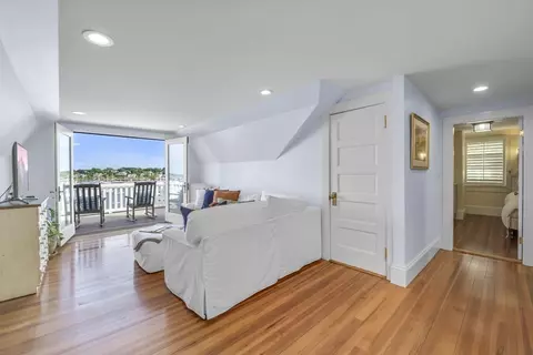 12 Gregory St, Marblehead, MA 01945 photo 29