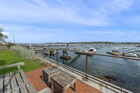 12 Gregory St, Marblehead, MA 01945 photo 7