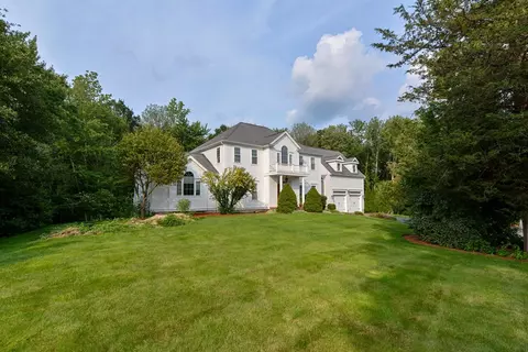 20 Jonathan Dr, North Attleboro, MA 02760