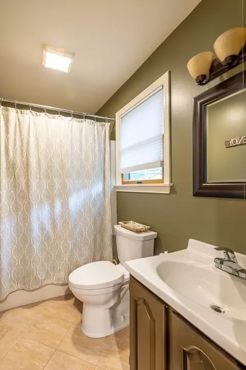 32 Lake Rd, Gloucester, MA 01930 photo 12