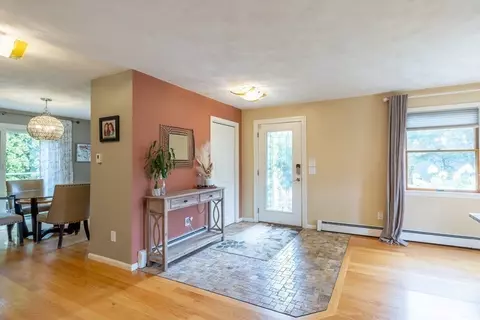 32 Lake Rd, Gloucester, MA 01930 photo 7