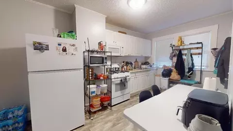 22 Ferry St #A, Everett, MA 02149 photo 10