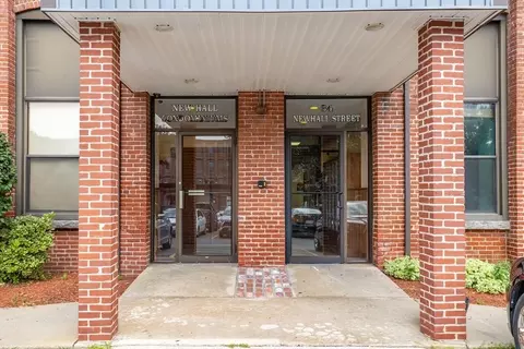 34 Newhall St #312, Lowell, MA 01852