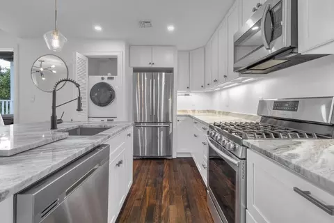 29 Walton #2, Boston, MA 02124