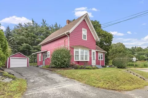8 W Main St, Spencer, MA 01562