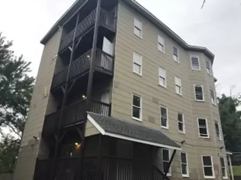 3 Frederick St, Worcester, MA 01605 photo 9