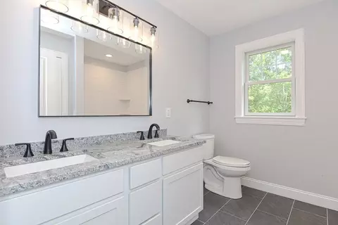 26 Cushing St, Salisbury, MA 01952 photo 23