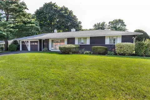 20 Ridge Hill Rd, Canton, MA 02021