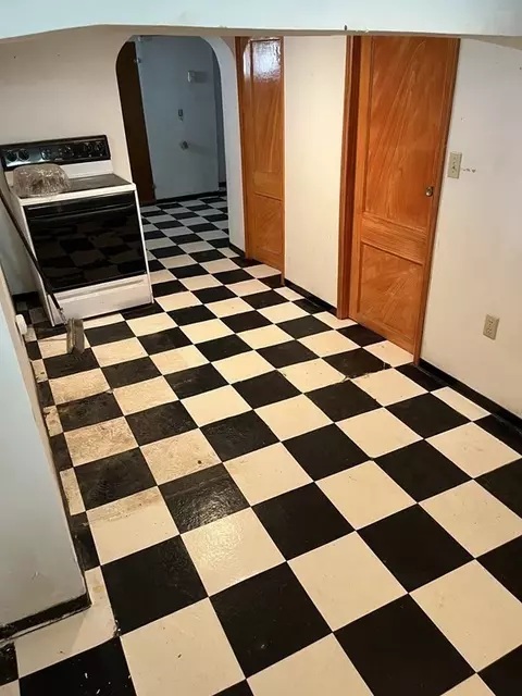 15 Branch St, Fall River, MA 02721 photo 16