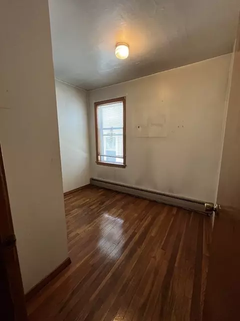 15 Branch St, Fall River, MA 02721 photo 8
