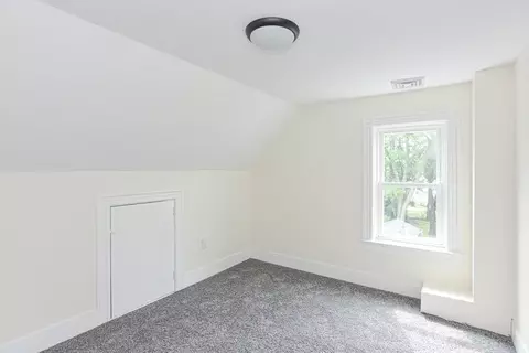 8 Spring St, Attleboro, MA 02703 photo 18