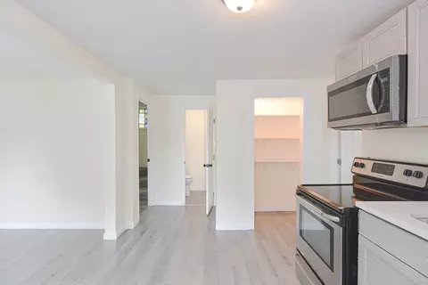 8 Spring St, Attleboro, MA 02703 photo 12