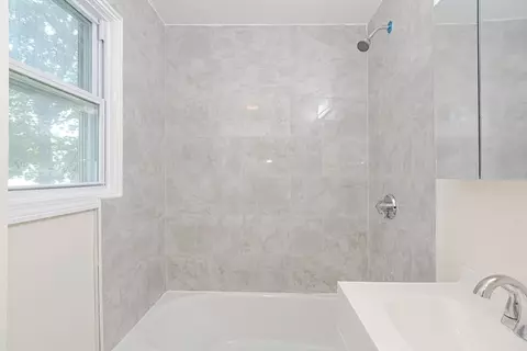 8 Spring St, Attleboro, MA 02703 photo 9