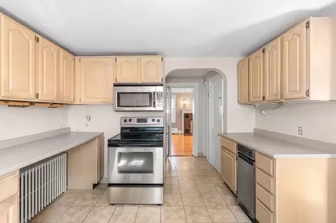 16 Spencer St, Braintree, MA 02184 photo 8