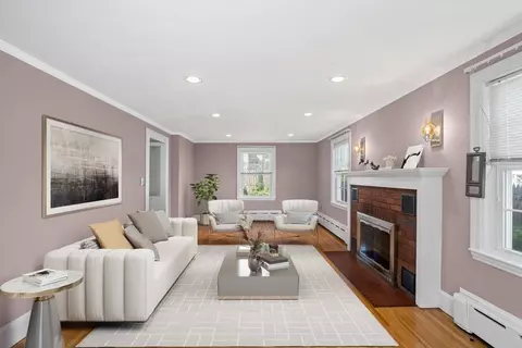 16 Spencer St, Braintree, MA 02184 photo 5