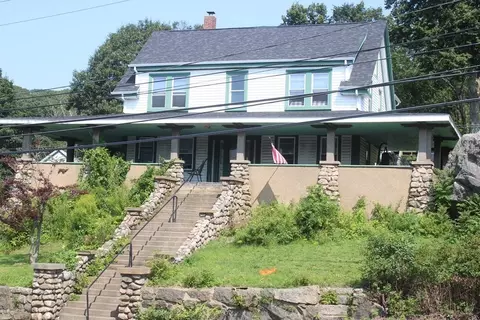 118 Eastern Ave, Gloucester, MA 01930 photo 2