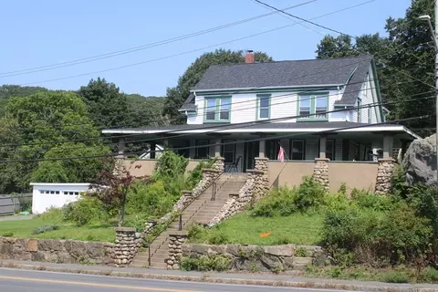 118 Eastern Ave, Gloucester, MA 01930