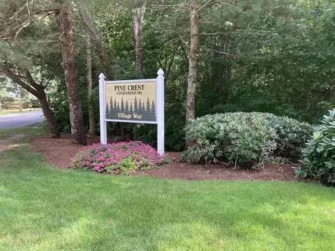 12 Village Way #B, Norton, MA 02766