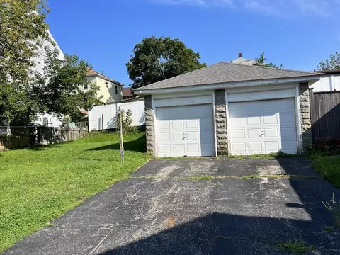 1590 Slade St, Fall River, MA 02721 photo 6