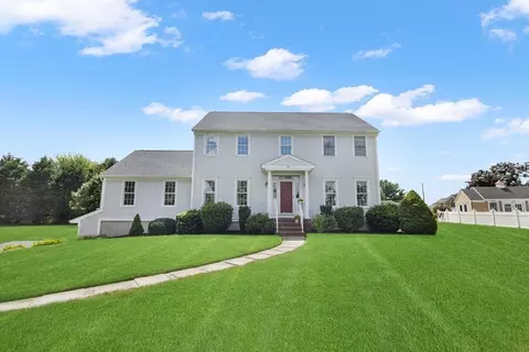 10 Joseph St, Dartmouth, MA 02747