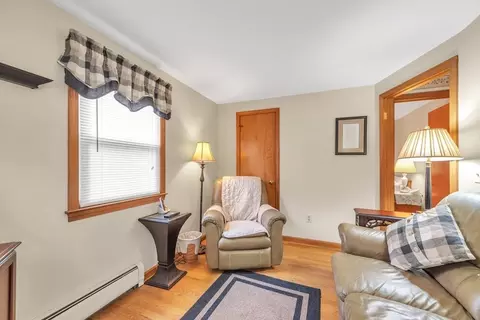 66 Clement St, Springfield, MA 01118 photo 13