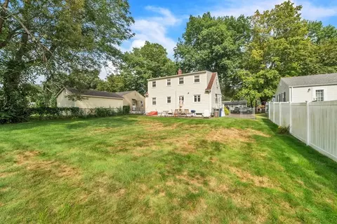 66 Clement St, Springfield, MA 01118 photo 22