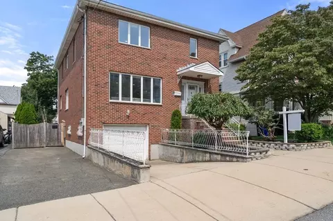 51 Converse Ave, Malden, MA 02148