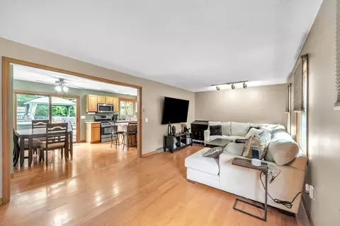 20 Cara Ln, Springfield, MA 01128 photo 12