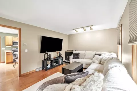 20 Cara Ln, Springfield, MA 01128 photo 9