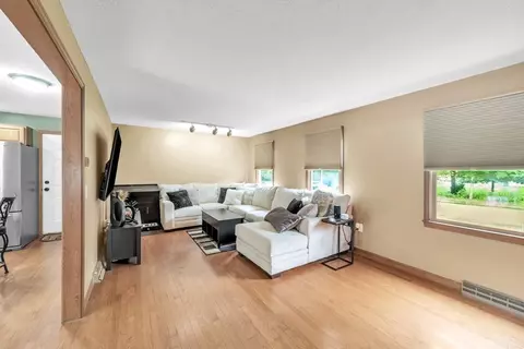20 Cara Ln, Springfield, MA 01128 photo 13