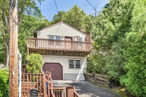 26 Indian Rd, Waltham, MA 02451