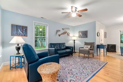 20 Reynard St, Gloucester, MA 01930 photo 18