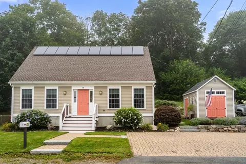 20 Reynard St, Gloucester, MA 01930 photo 3