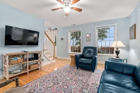 20 Reynard St, Gloucester, MA 01930 photo 20