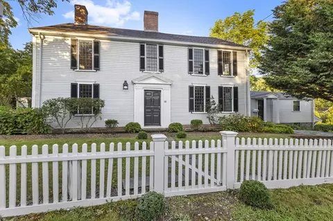 66 Lincoln St, Hingham, MA 02043
