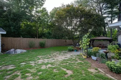 298 Thompson Rd, Webster, MA 01570 photo 40