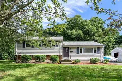 4 Dana Rd, Maynard, MA 01754 photo 3