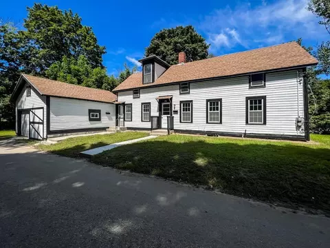176 Kelton St, Athol, MA 01331 photo 2
