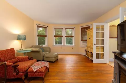 31 Plain St, Millis, MA 02054 photo 4