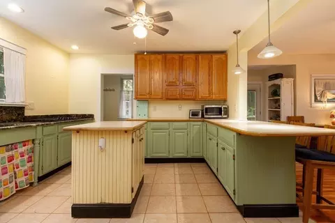 31 Plain St, Millis, MA 02054 photo 12