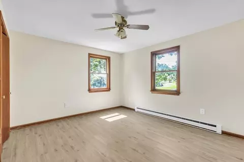 185 Murphy Ln, Chicopee, MA 01020 photo 17